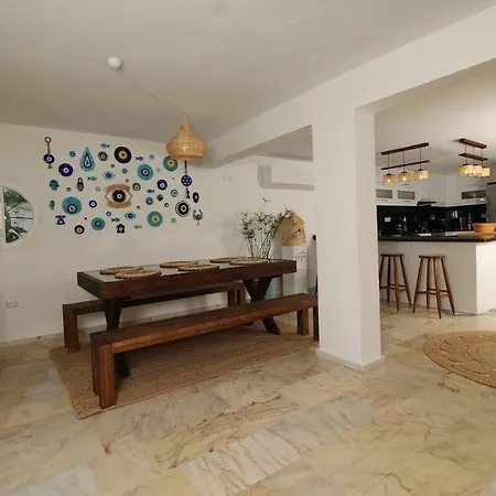 Private Pool Cem 别墅