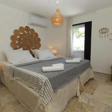 Private Pool Cem Villa