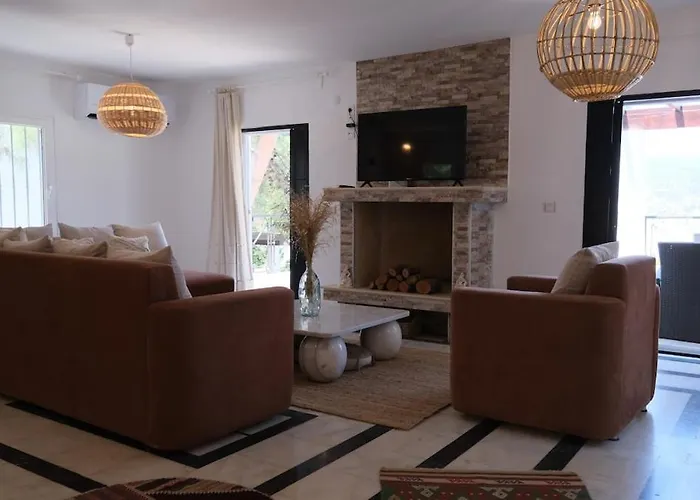 Private Pool Cem ヴィラ *