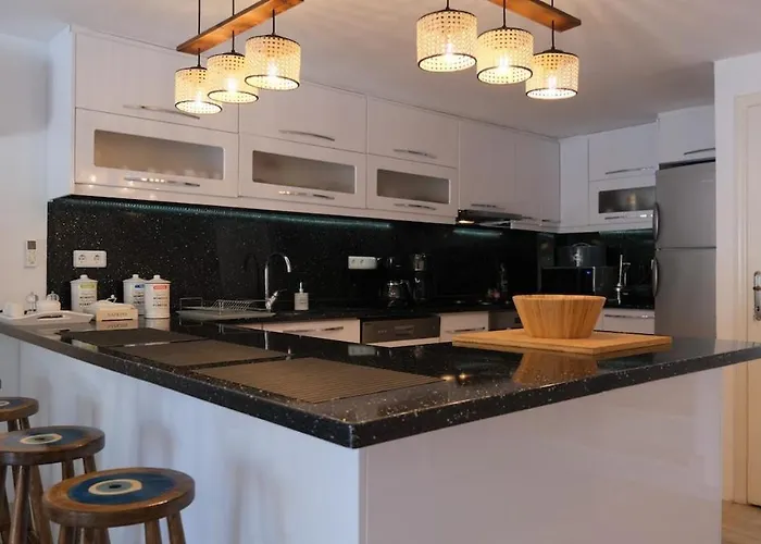 Private Pool Cem ヴィラ *